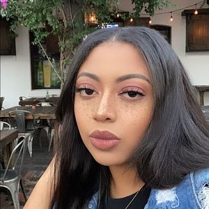 Meet your Posher, Beth